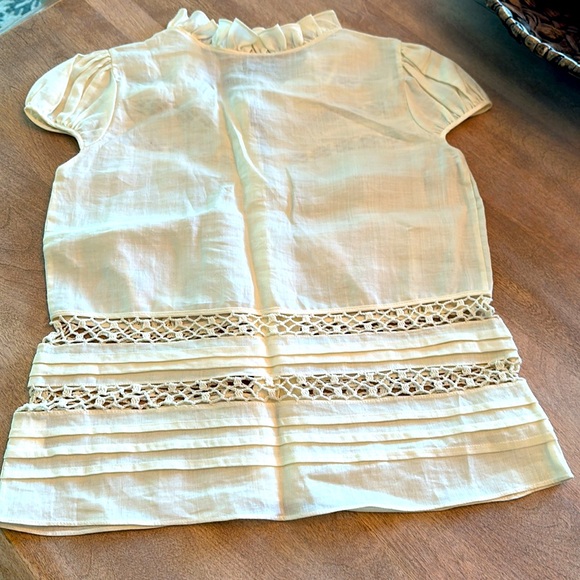 Linen button front top size medium brand new - Picture 6 of 9